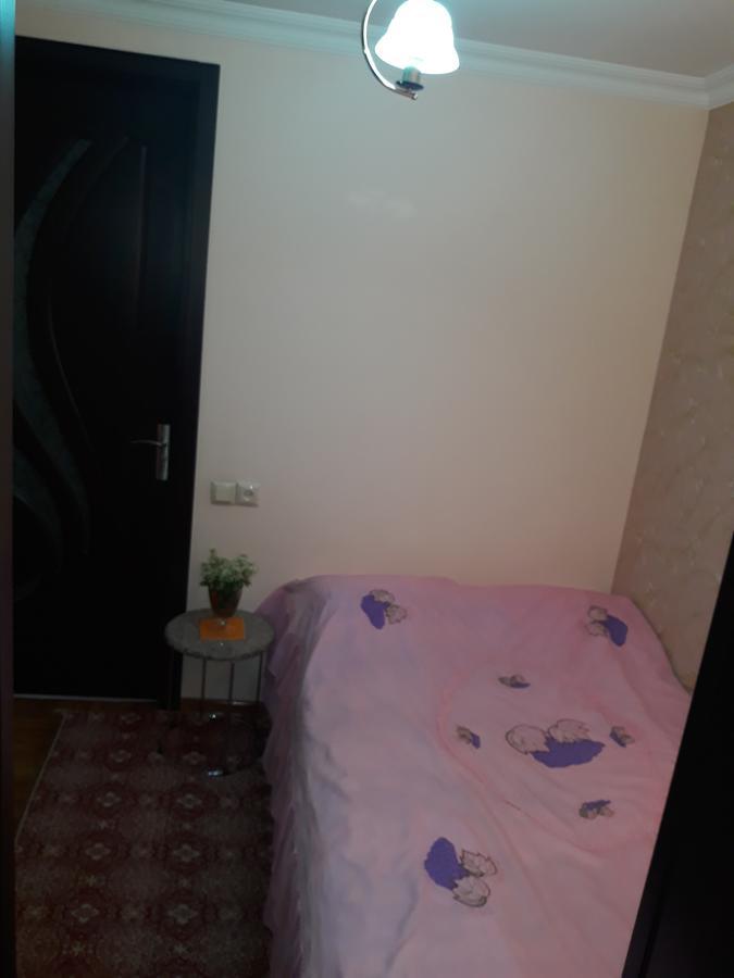 Madona'S House Apartment Батуми Екстериор снимка