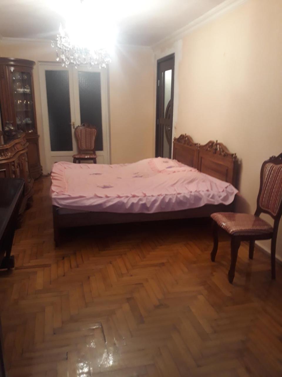 Madona'S House Apartment Батуми Екстериор снимка